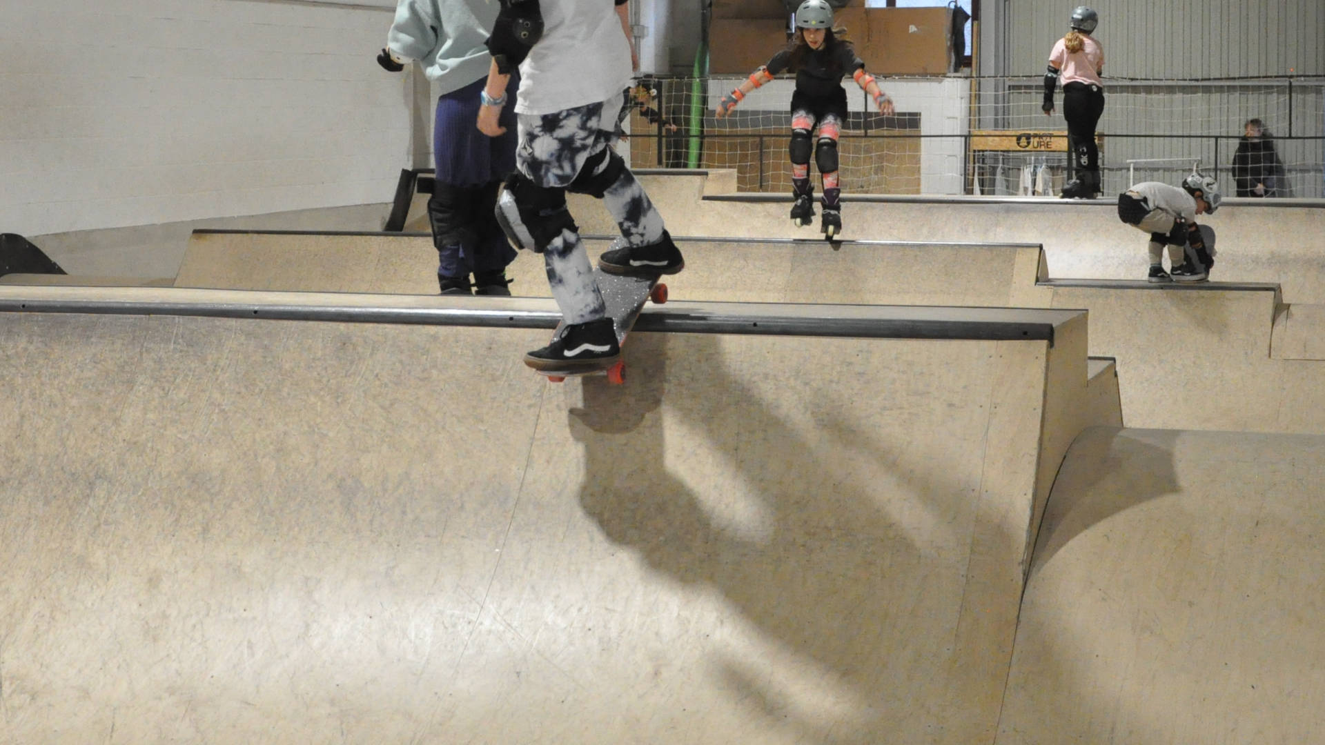 Campus de navidad de Skate y Roller (pationes en línea) en la escuela de Skate Ipar