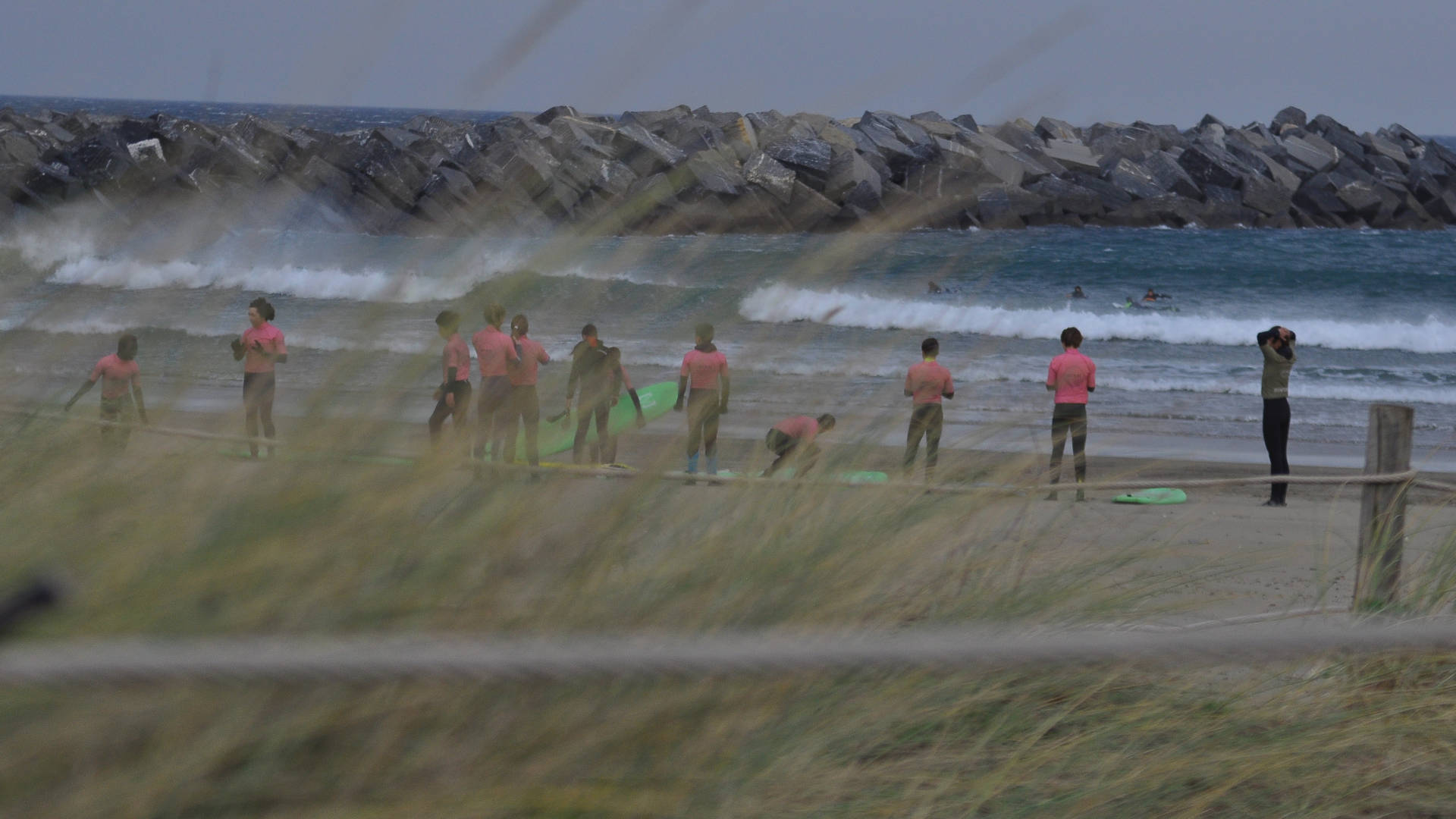Ipar Surf Eskola, escuela de surf en la playa de Deba en Guipuzcoa